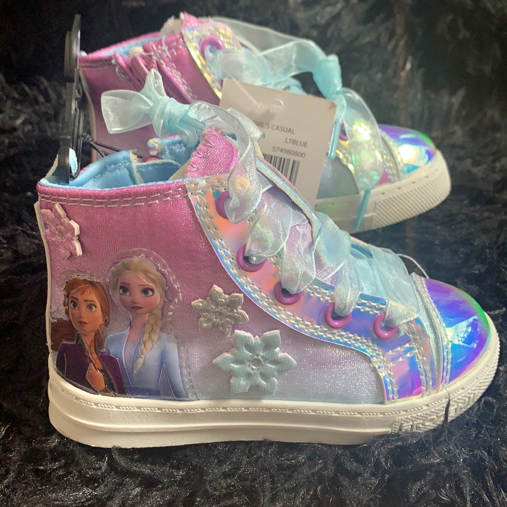 Toddler sneakers